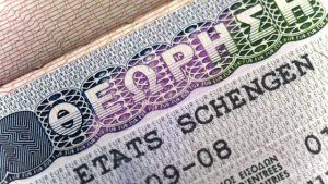 Read more about the article Biaya Visa Schengen Jangka Pendek Naik 12 Persen Mulai Juni 2024, Imbas Inflasi di Negara Anggota