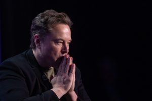 Read more about the article Elon Musk Siap Tanam Chip Otak Kedua Minggu Depan